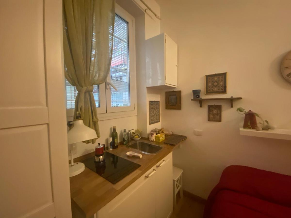 Piccolo E Indipendente A Garbatella Apartment Roma Ngoại thất bức ảnh